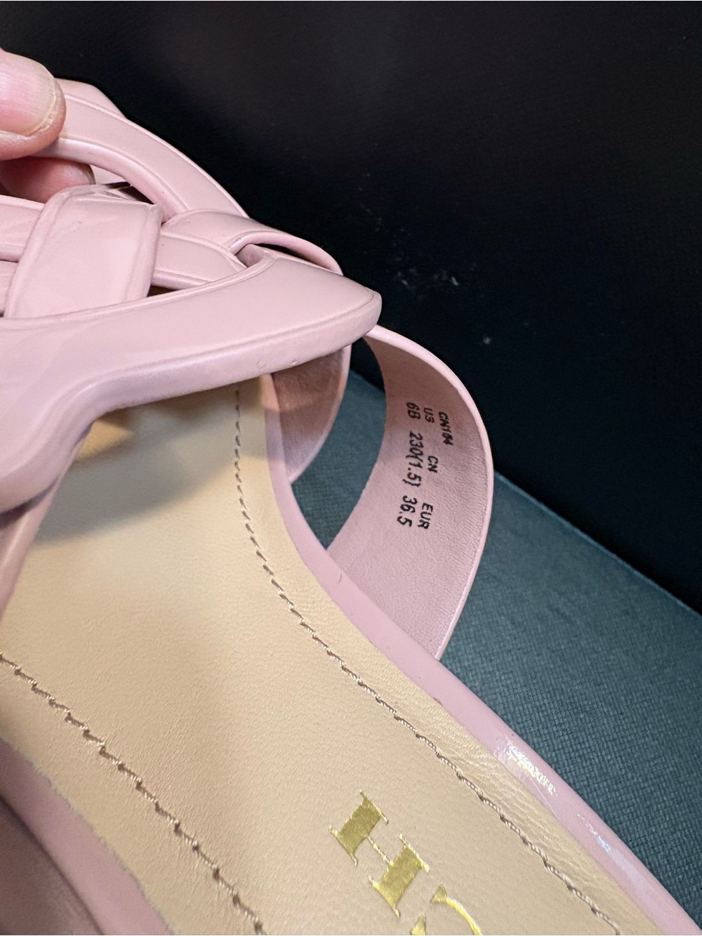 Coach Tillie 65 mm patent leather Rose Pink sandals - Picture 5 of 10